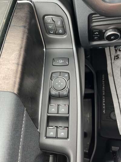 New 2026 Ford Super Duty F-350 Lariat Crew Cab Truck for sale in St. Joseph MO