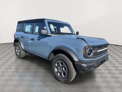 New 2025 Ford Bronco Base SUV/Crossover for sale in St. Joseph MO