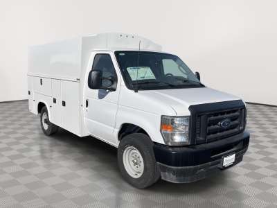 New 2025 Ford E-Series Cutaway for sale in St. Joseph MO