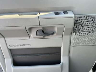 New 2025 Ford E-Series Cutaway for sale in St. Joseph MO