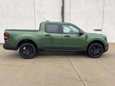 New 2025 Ford Maverick for sale in St. Joseph MO