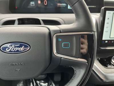 New 2025 Ford Expedition for sale in St. Joseph MO