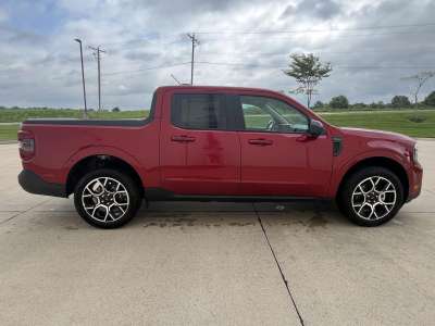 New 2026 Ford Maverick Lariat Crew Cab Truck for sale in St. Joseph MO