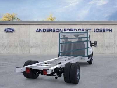 New 2025 Ford Transit Cutaway Transit Cutaway Chassis Van for sale in St. Joseph MO