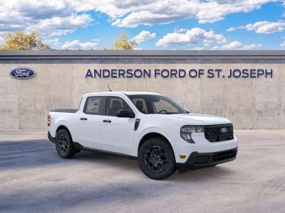 New 2025 Ford Maverick XLT Crew Cab Truck for sale in St. Joseph MO