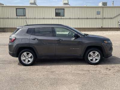 Used 2022 Jeep Compass Latitude SUV/Crossover for sale in St. Joseph MO