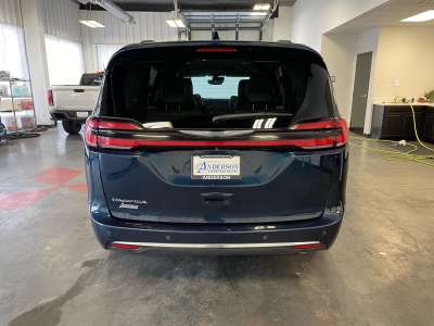 Used 2021 Chrysler Pacifica for sale in St. Joseph MO