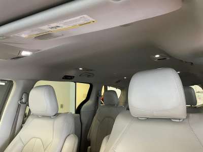 Used 2021 Chrysler Pacifica for sale in St. Joseph MO