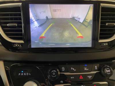 Used 2021 Chrysler Pacifica for sale in St. Joseph MO