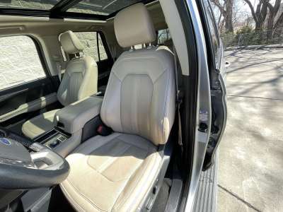 Used 2024 Ford Expedition Max for sale in St. Joseph MO
