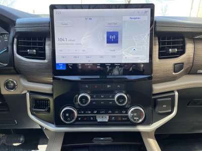 Used 2024 Ford Expedition Max for sale in St. Joseph MO