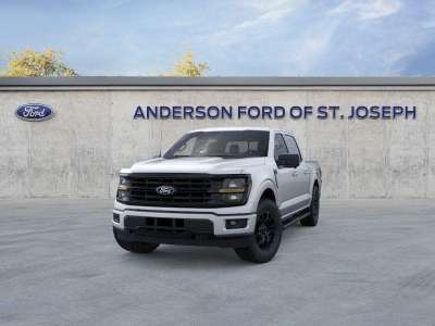 New 2025 Ford F-150 XLT Crew Cab Truck for sale in St. Joseph MO