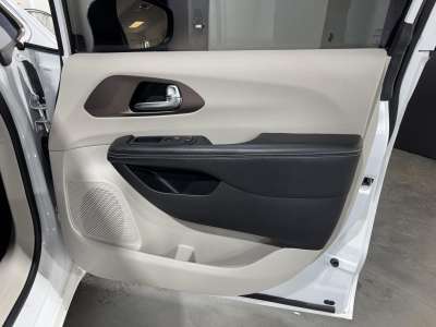 Used 2022 Chrysler Voyager for sale in St. Joseph MO