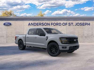 New 2026 Ford F-150 XLT Crew Cab Truck for sale in St. Joseph MO