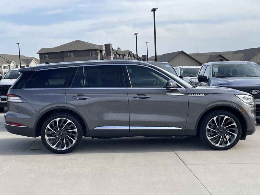 Used 2023 Lincoln Aviator for sale in St. Joseph MO
