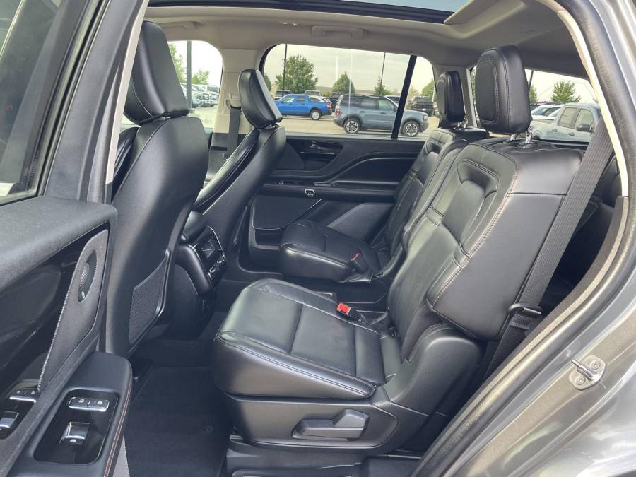 Used 2023 Lincoln Aviator for sale in St. Joseph MO
