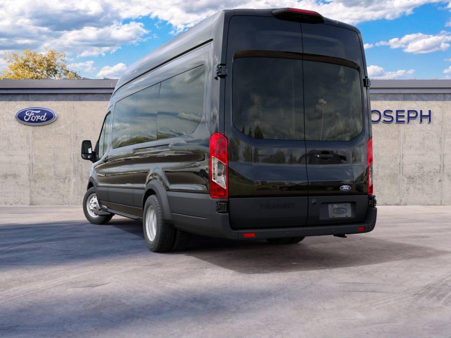 New 2027 Ford Transit Passenger Wagon for sale in St. Joseph MO