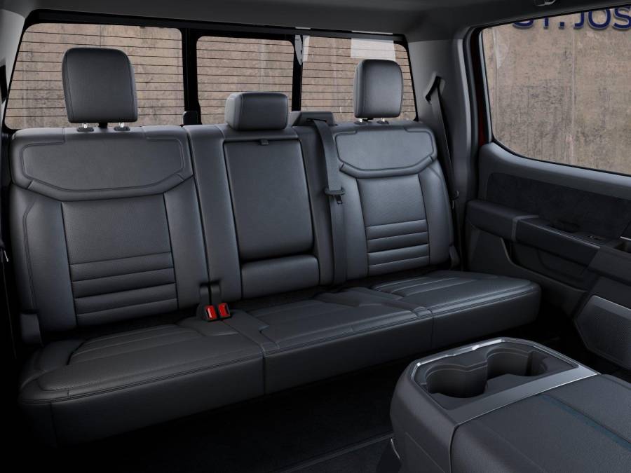New 2027 Ford Super Duty F-450 DRW for sale in St. Joseph MO