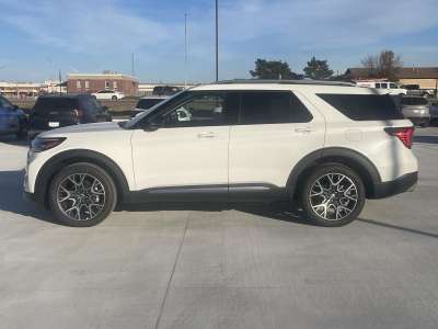 New 2025 Ford Explorer Platinum SUV/Crossover for sale in Grand Island NE