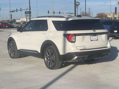 New 2025 Ford Explorer Platinum SUV/Crossover for sale in Grand Island NE