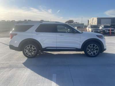New 2025 Ford Explorer Platinum SUV/Crossover for sale in Grand Island NE