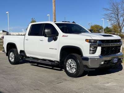 Used 2020 Chevrolet Silverado 2500HD LT Crew Cab Truck for sale in Grand Island NE