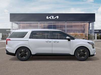 New 2026 Kia Carnival Hybrid LXS Minivan for sale in Grand Island NE