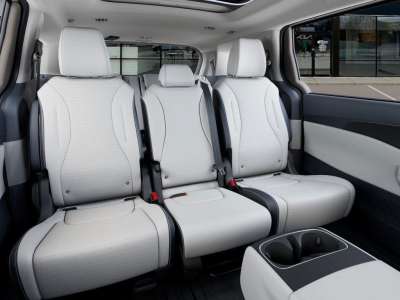 New 2026 Kia Carnival Hybrid for sale in Grand Island NE