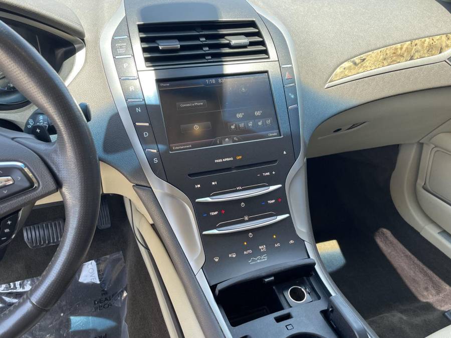 Used 2013 Lincoln MKZ for sale in Grand Island NE