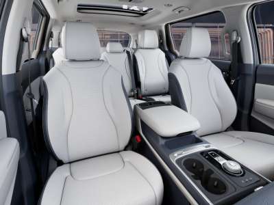 New 2027 Kia Carnival Hybrid for sale in Grand Island NE