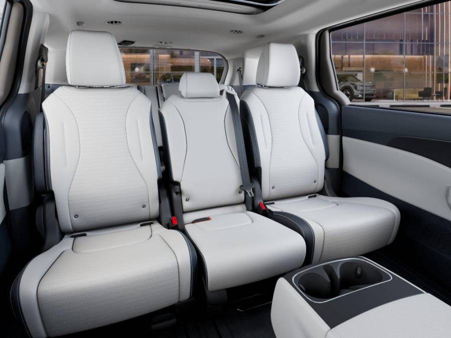 New 2027 Kia Carnival Hybrid for sale in Grand Island NE