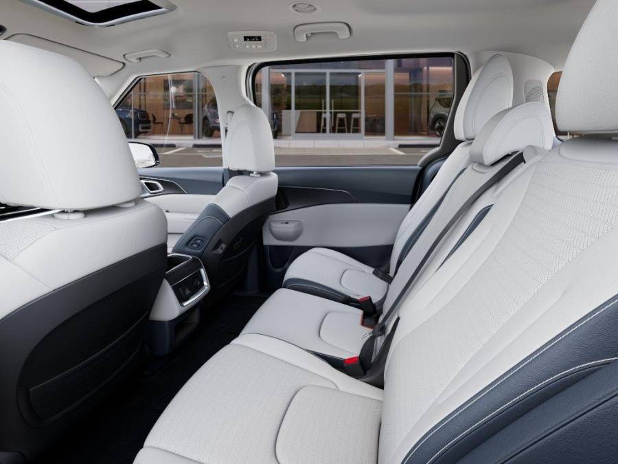New 2027 Kia Carnival Hybrid for sale in Grand Island NE