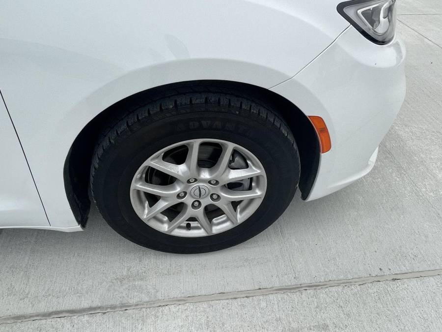 Used 2024 Chrysler Pacifica for sale in Grand Island NE