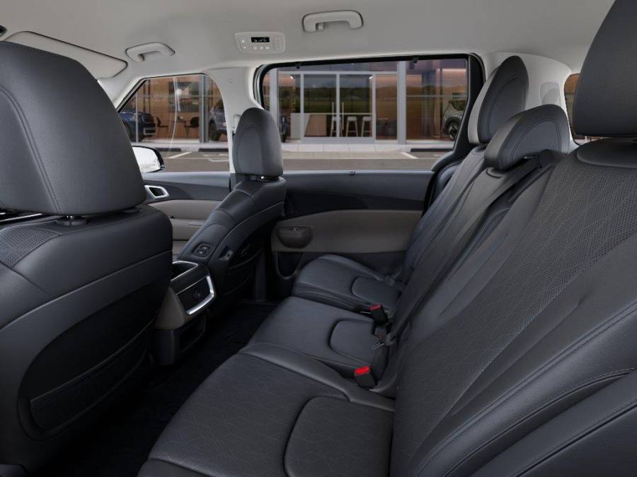 New 2027 Kia Carnival for sale in Grand Island NE