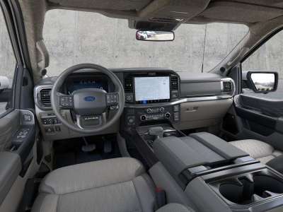 New 2026 Ford F-150 Platinum Crew Cab Truck for sale in Lincoln NE