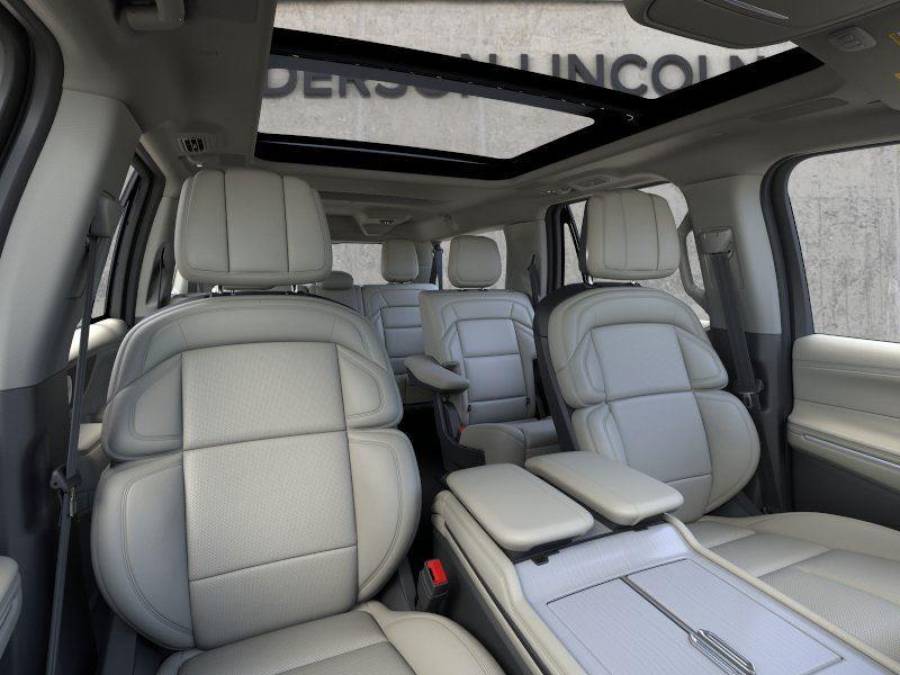 New 2026 Lincoln Navigator L for sale in Lincoln NE