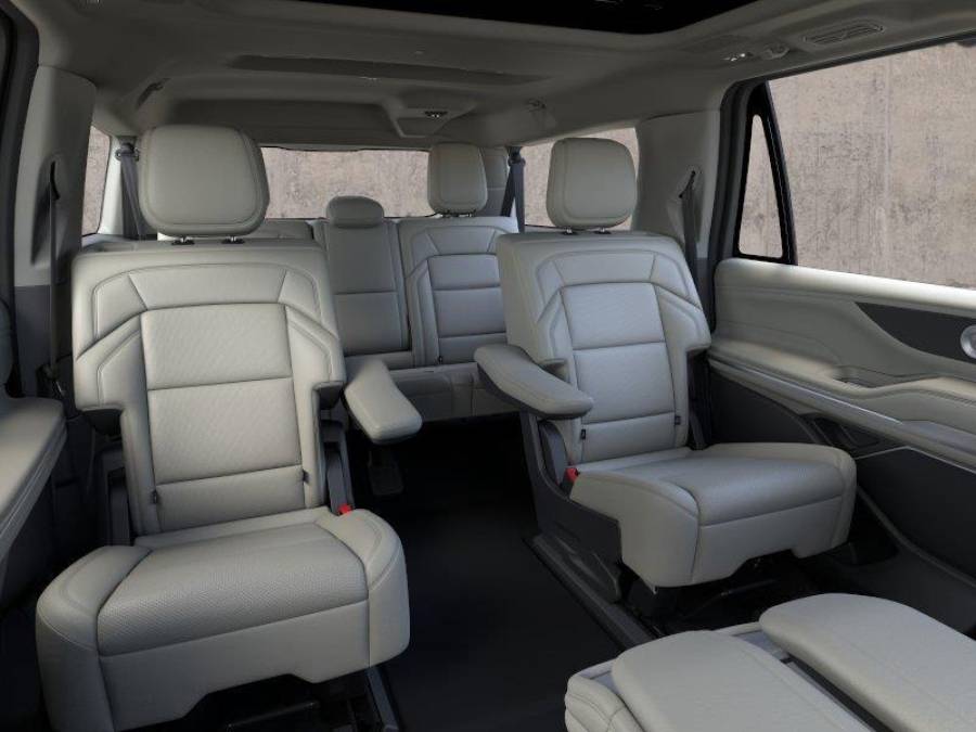 New 2026 Lincoln Navigator L for sale in Lincoln NE