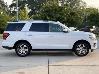 Used 2024 Ford Expedition for sale in St. Joseph MO