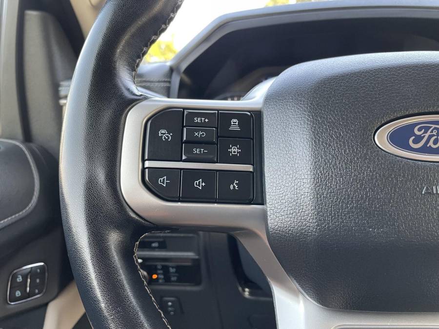 Used 2024 Ford Expedition for sale in St. Joseph MO