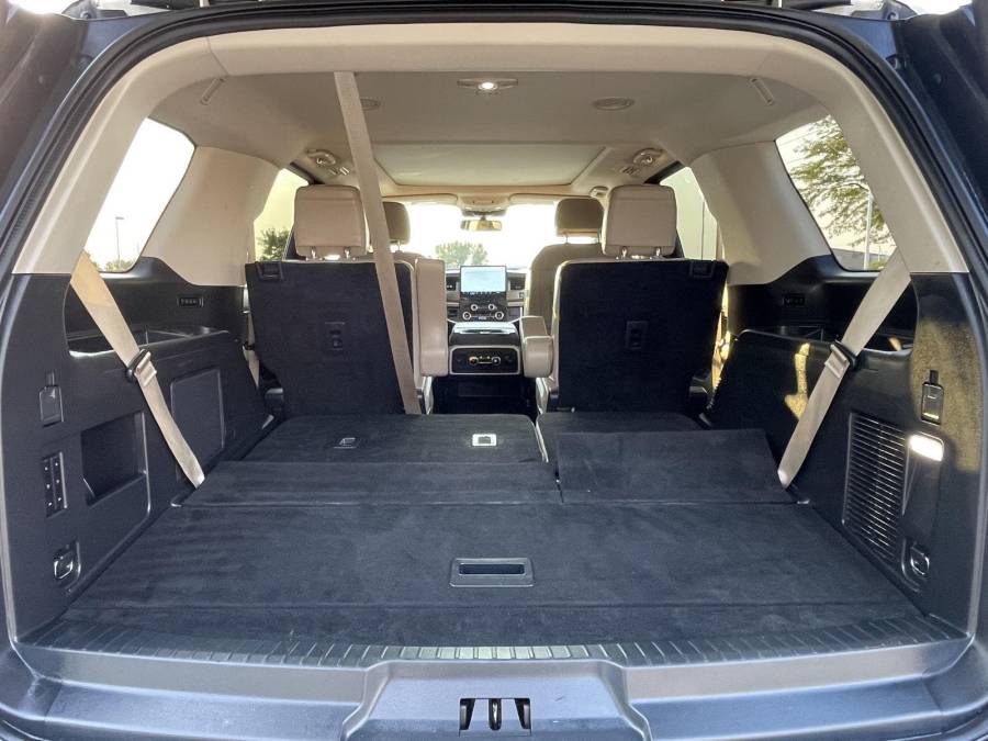 Used 2024 Ford Expedition for sale in St. Joseph MO