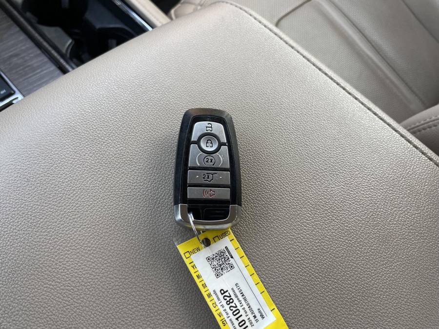 Used 2024 Ford Expedition for sale in St. Joseph MO