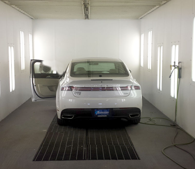 Collision repair facility at CARSTAR Anderson Collision–Grand Island